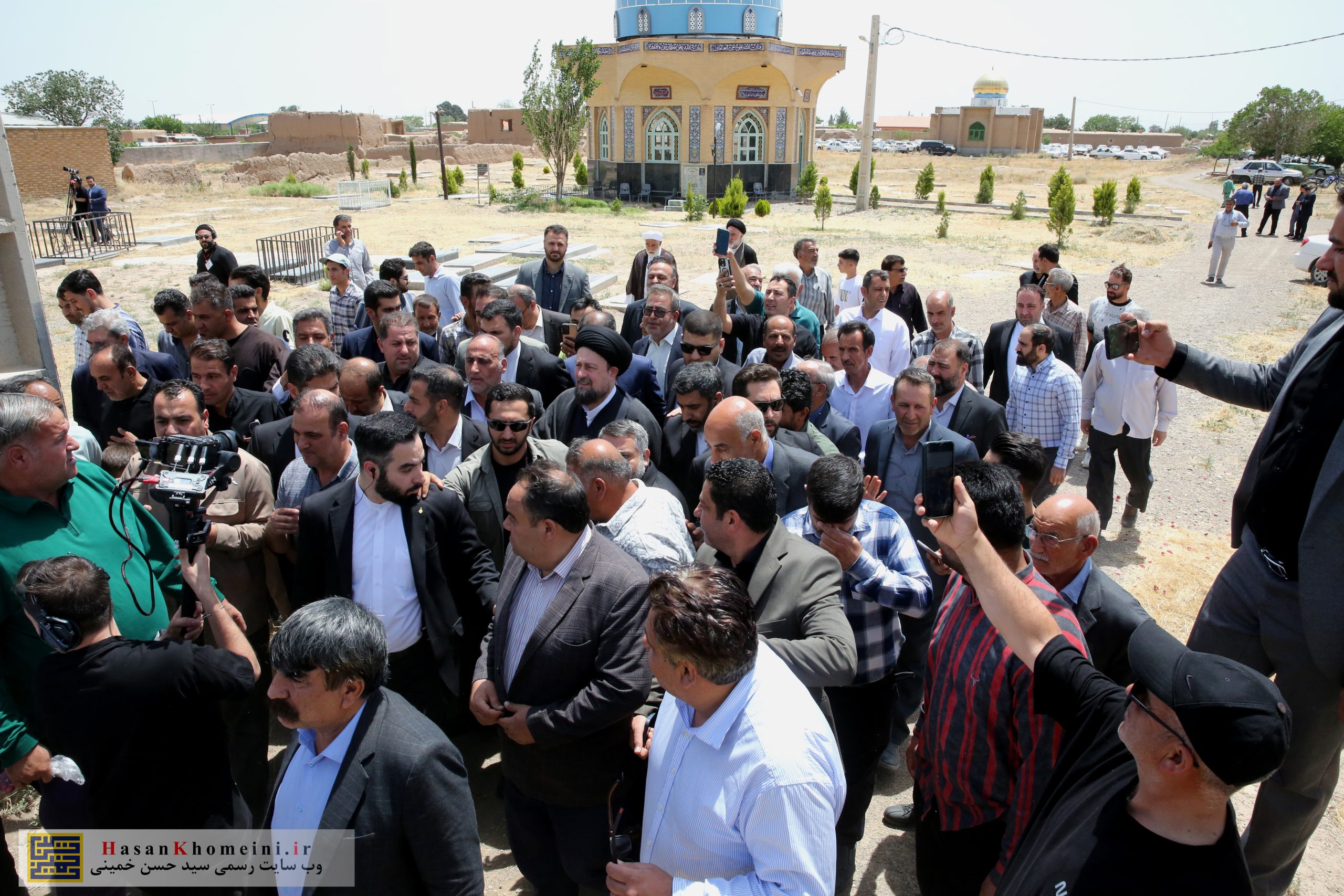 7T3A1143 Web