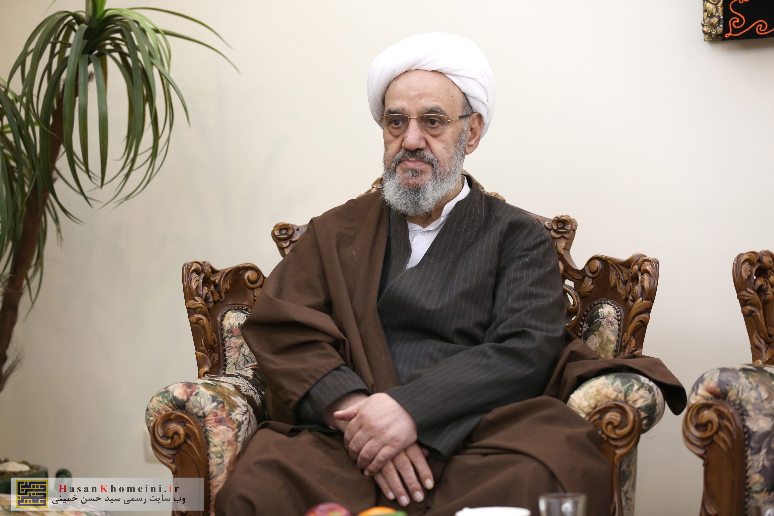 7T3A4414 Web