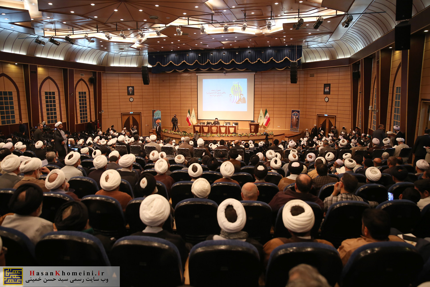 7T3A6892